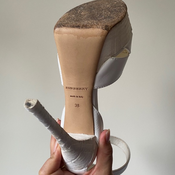Burberry Vintage Leather Platform Heels - Picture 9 of 11